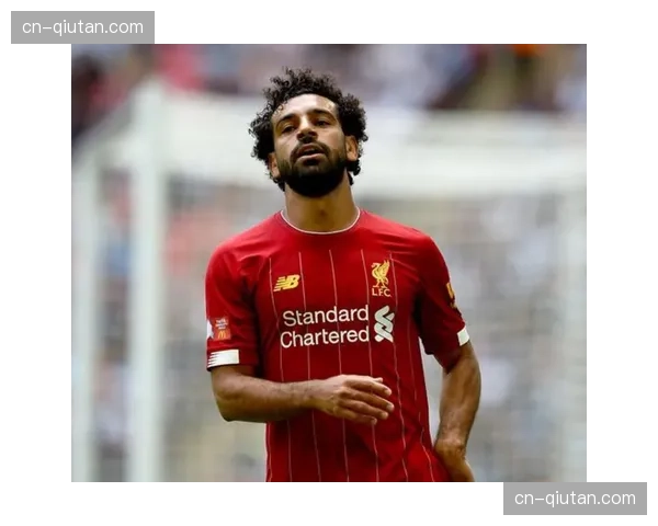 “黑马”卢顿镇的保级奇迹：一家小俱乐部的英超生存样本调查